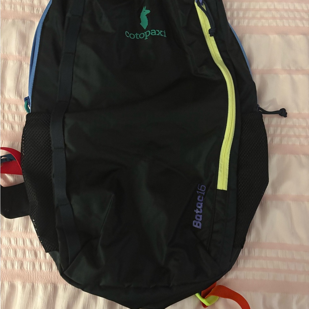 Cotopaxi Black Batac 16L Daypack NWOT